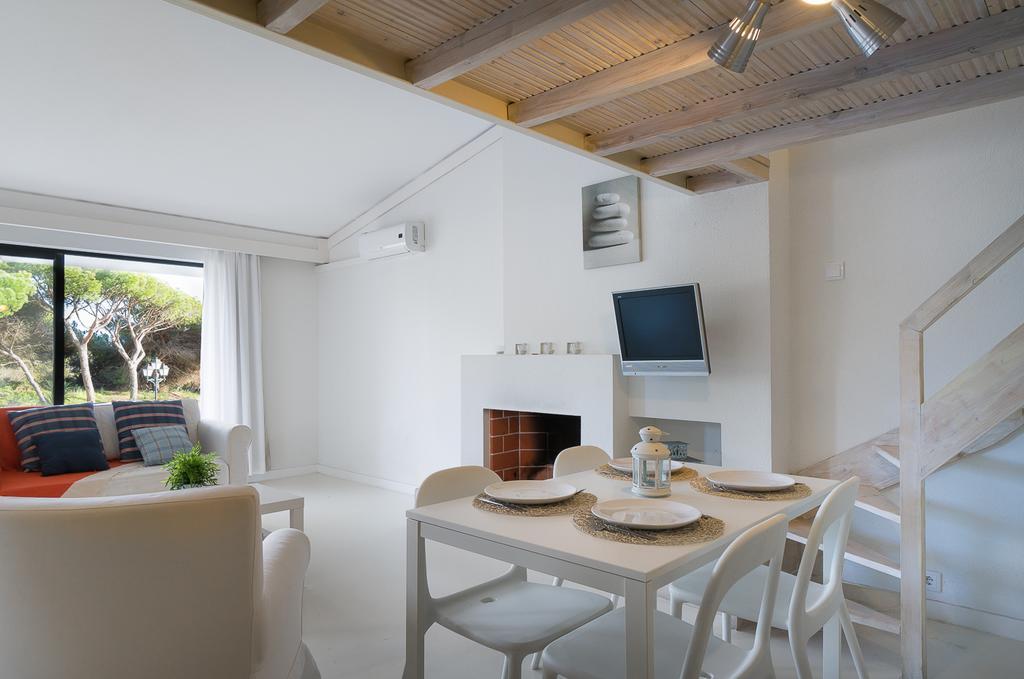 Bmyguest - Quinta Do Lago Mezzanine Apartment Almancil Buitenkant foto